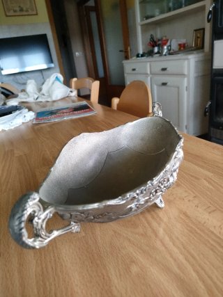 Centrotavola vintage metallo decorato