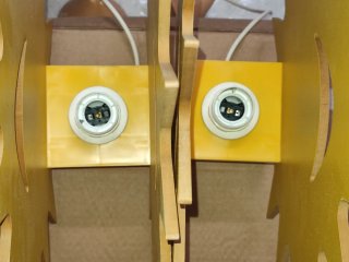 Coppia Lampadari Sole Giallo Legno