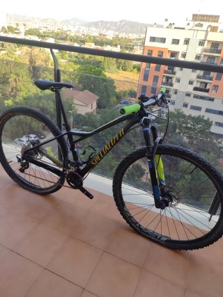 Bicicleta Specialized Carbono 29