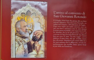 Album Padre Pio: Santini, Preghiere, Medaglie