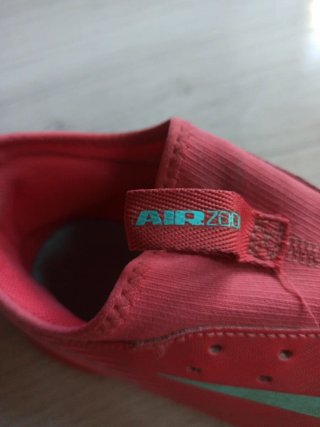 Zapatillas Nike Fútbol Rojas y Turquesa
