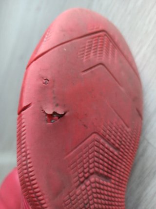 Zapatillas Nike Fútbol Rojas y Turquesa
