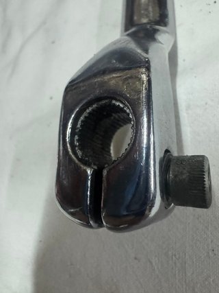 Harley Davidson. Palanca de cambio cromada