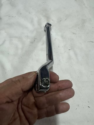 Harley Davidson. Palanca de cambio cromada