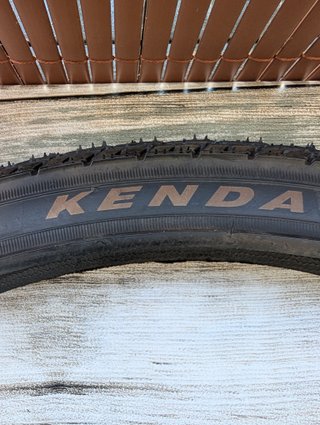 Cubierta Kenda 22 para bicicleta