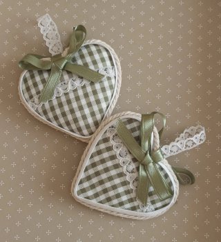 Set 2 cuori shabby chic decorati
