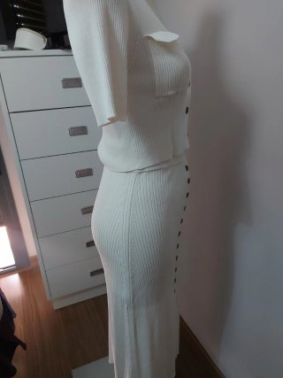 Conjunto Zara top y falda midi