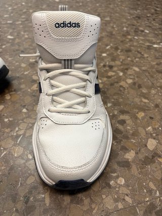 Zapatillas Adidas Blancas y Azules