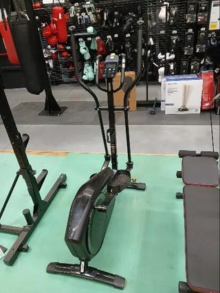 Bicicleta Elíptica EL520B Autoalimentada Conectada Kinomap