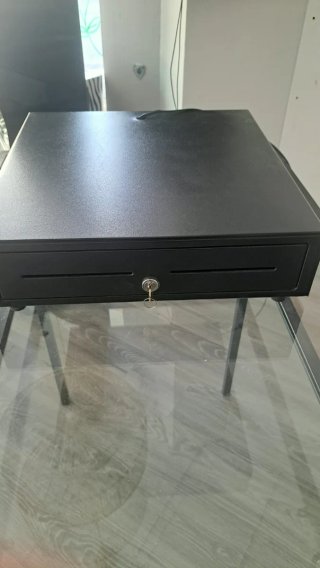 Caja Registradora Negra con Llave
