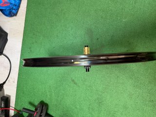 Rueda trasera KORE Cyclone Carbono 50