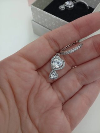 Pendientes Pandora Aro Corazón Blanco