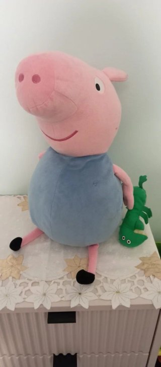 Peluche Peppa Pig con cocodrilo