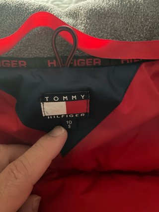 Chaleco Tommy Hilfiger niño T.140