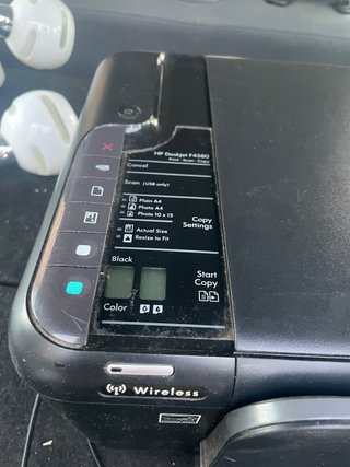 Stampante multifunzione HP Deskjet F4580 con scanner