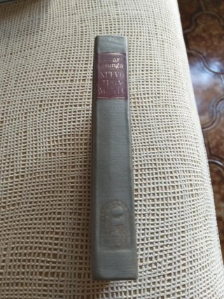 Libro religioso NUEVO TESTAMENTO .Años70