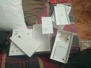 Cajas originales Apple y Huawei – SOLO CAJAS