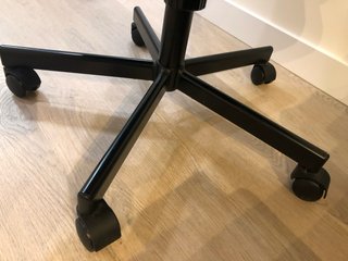 Sedia girevole Ikea Renberget Nero