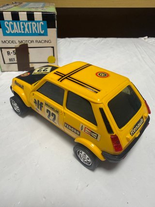 Scalextric Renault 5 Copa