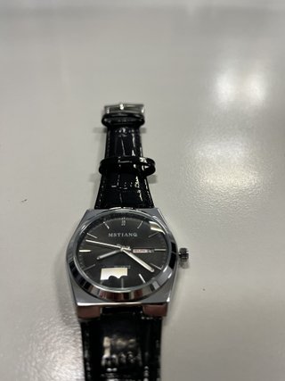 Reloj NUEVO Mistianq Elegante Correa y Dial Negro