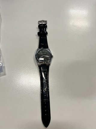 Reloj NUEVO Mistianq Elegante Correa y Dial Negro
