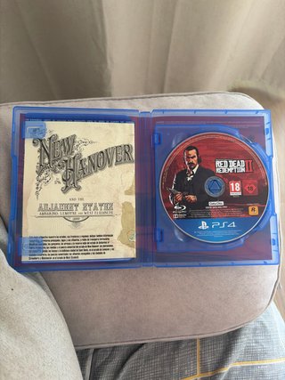 Juego play4 “Red Dead Redemption II”