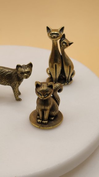 Set 5 gatti miniatura ottone