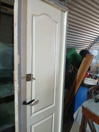 Puerta madera 60cm