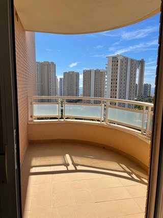 Piso en alquiler en Pueblo Poniente en Benidorm