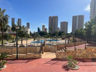 Piso en alquiler en Pueblo Poniente en Benidorm