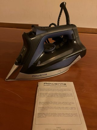 Plancha Vapor Rowenta Everlast Anticalc 2700W
