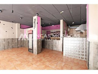 Local comercial en alquiler en Centre - Estació en Sant Cugat del Vallès