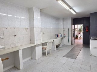 Local comercial en alquiler en Gran Vía en Valencia