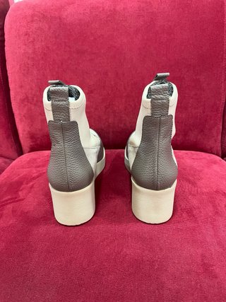 Botines Dibia grises con cuña y plataforma 42