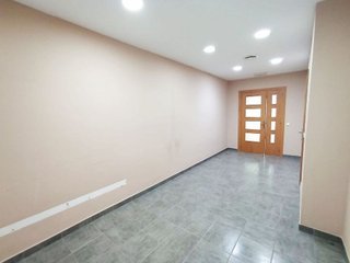 Local comercial en alquiler en Olesa de Montserrat