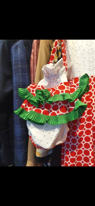 Traje de flamenca chica rojo y verde