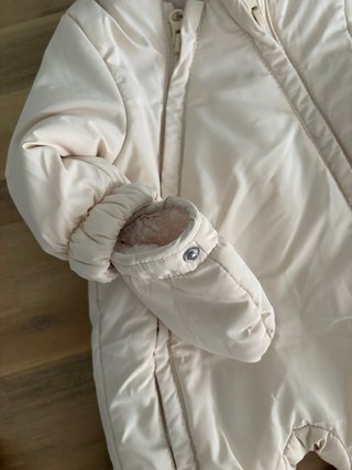 Buzo impermeable para bebé