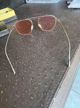 Occhiali da sole Rewop rosa e argento