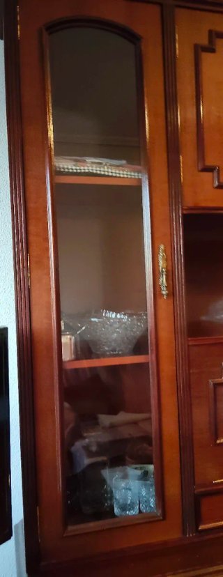 Mueble Comedor Madera y Cristal