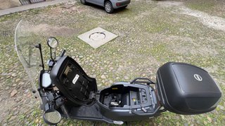 NIU NQi Sport 2024 Grigio Elettrico
