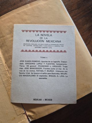 2 libros  LA MOVELA DE  LA REVOLUCIÓN mexicana