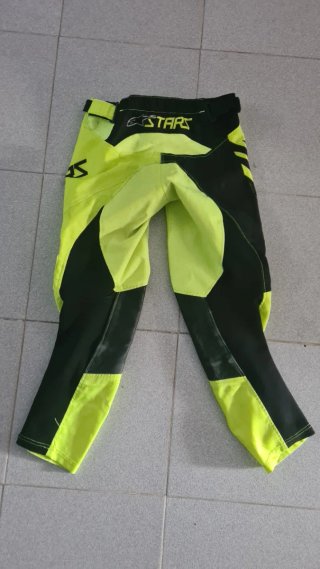 Conjunto Motocross Camiseta y Pantalón Talla 26