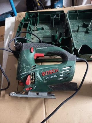 Caladora Bosch PST 700 PE
