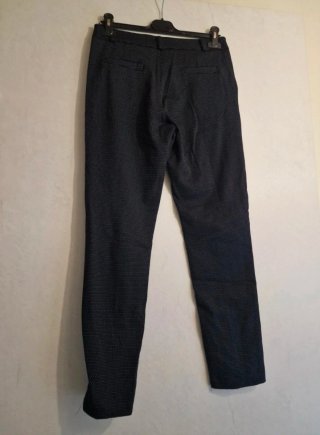 Pantaloni comodi  taglia L