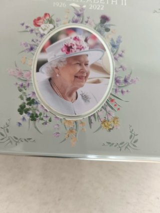 Scatola di latta Queen Elizabeth II