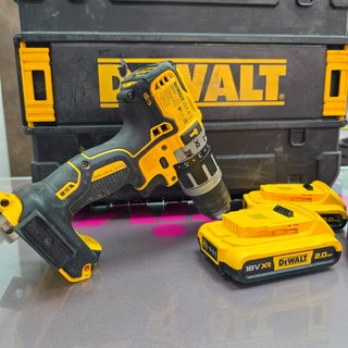 Taladro A Bateria Dewalt DCD796