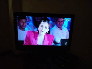 Televisión OKI 26 pulgadas y adaptador