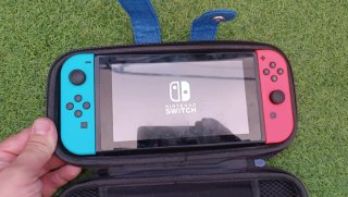 Nintendo Switch Azul y Rojo