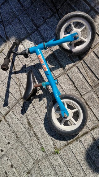 Bicicleta infantil sin pedales MYBIKE