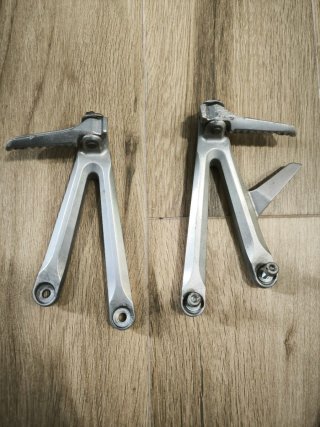 Estriberas Traseras Honda CBR600RR 05-06
